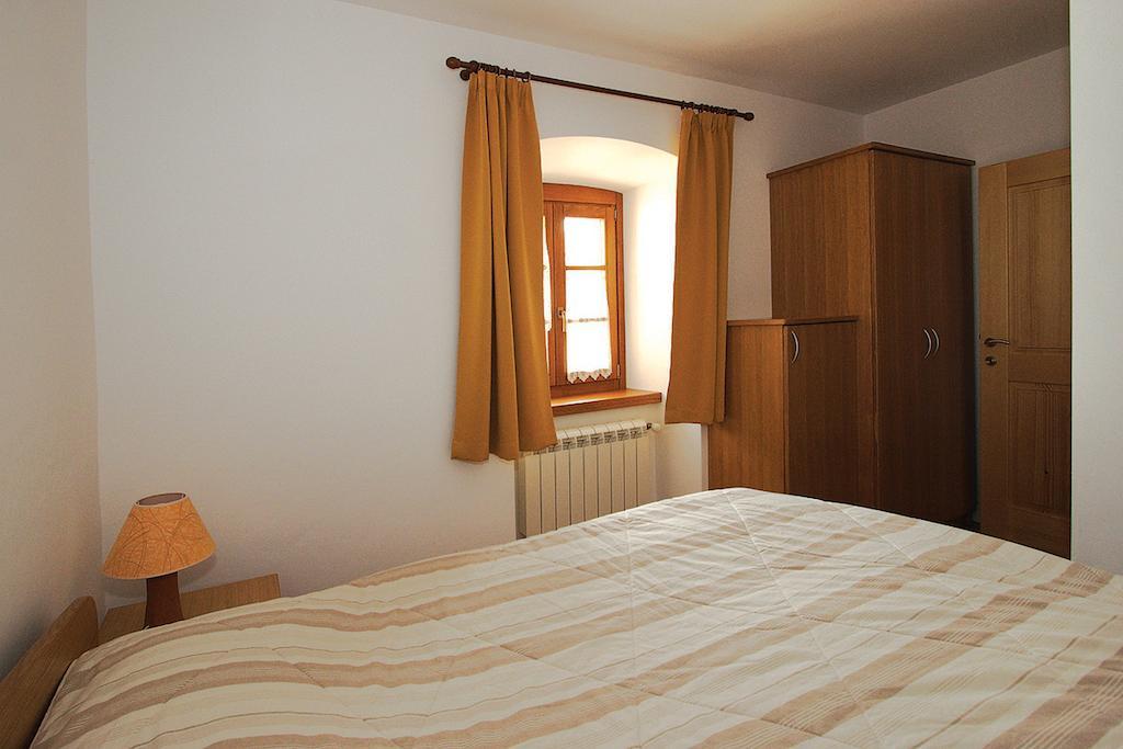 Apartments Janks Vremski Britof Pokój zdjęcie